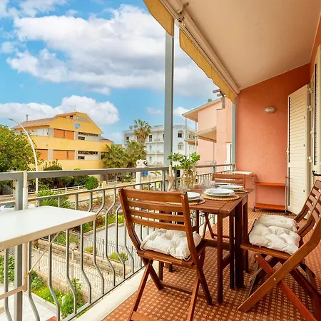 Sardinia Re - Ales By The - Free Parking Alghero